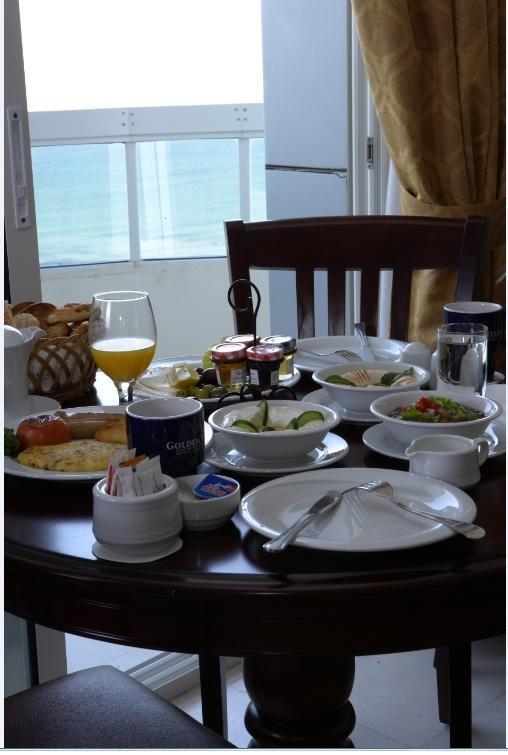 Tulip Inn Royal Suites Ajman Chambre photo
